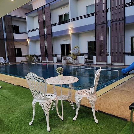 The S.G Hotel Buriram Eksteriør bilde