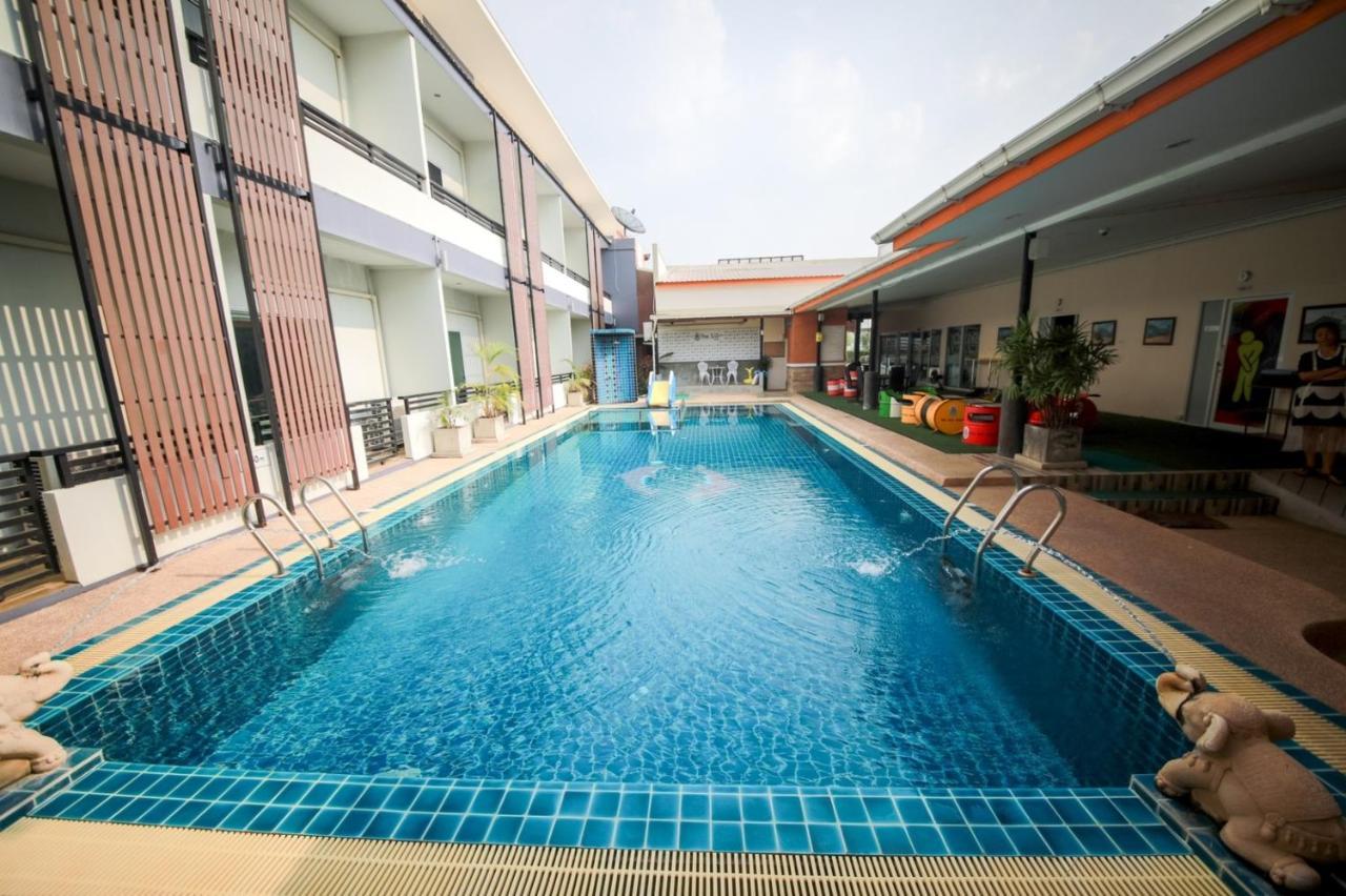 The S.G Hotel Buriram Eksteriør bilde